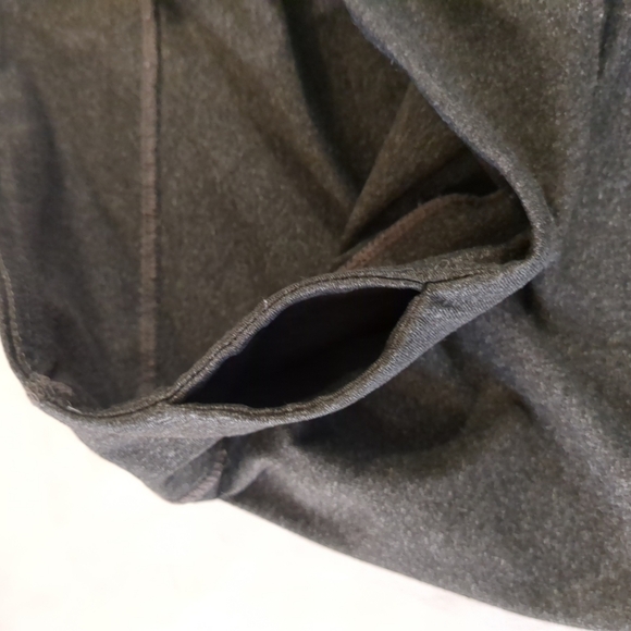 Fabletics Capri women's leggings dark gray , # cs1510254-0121-17030 , size S - Picture 4 of 8